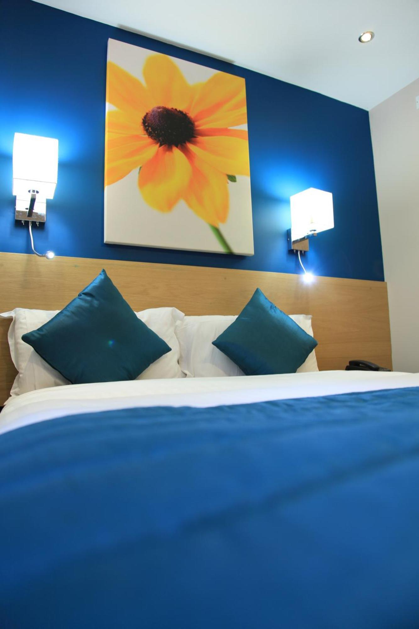 Sheriff Hotel London Bagian luar foto